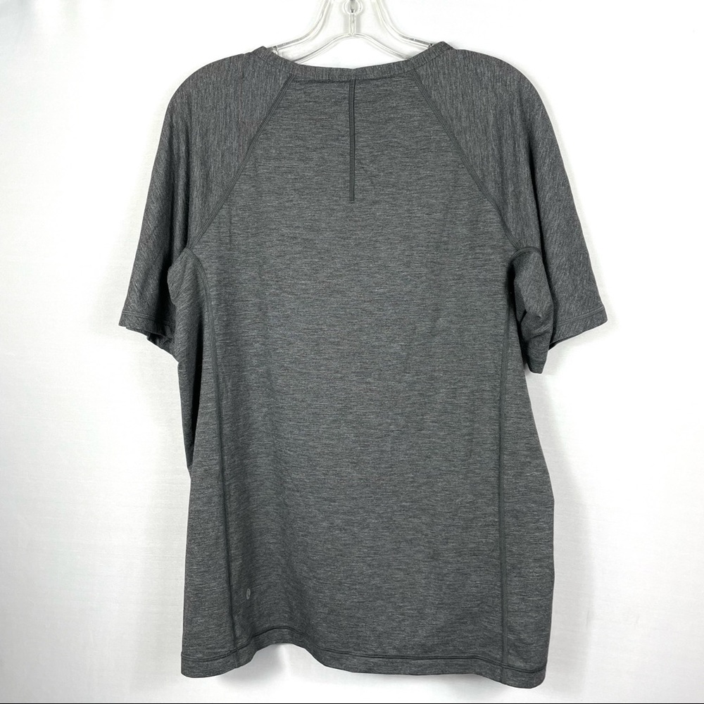 Lululemon Tee View 2